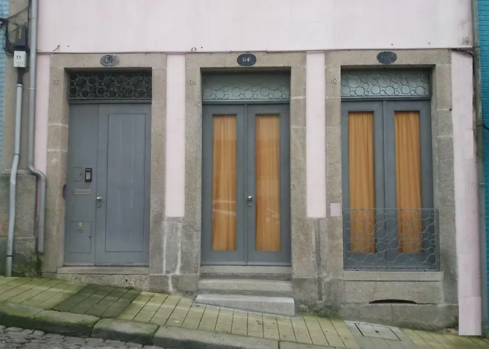 Flower's Downtown Apartment